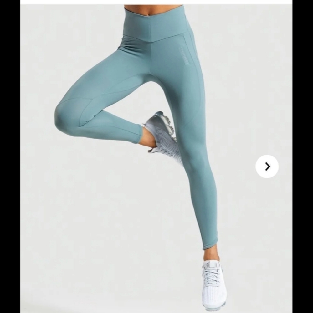Gymshark Captivate Leggings New with tag